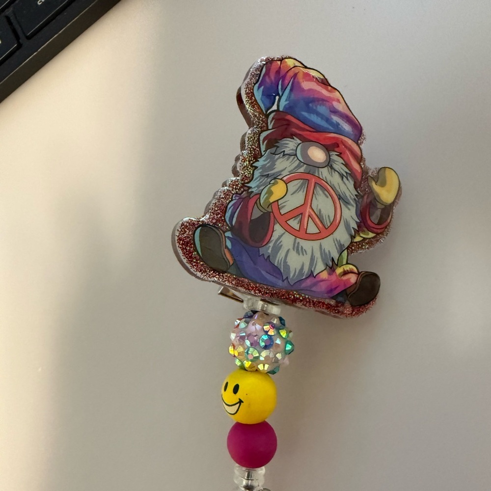 Colorful Peace Sign Gnome Badge Reel